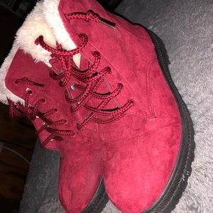 SQL Red Winter Boot
